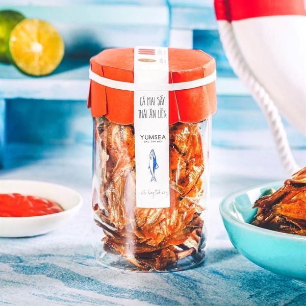 Cá mai sấy Thái ăn liền, 65g, hũ, mẫu tobita, Yumsea