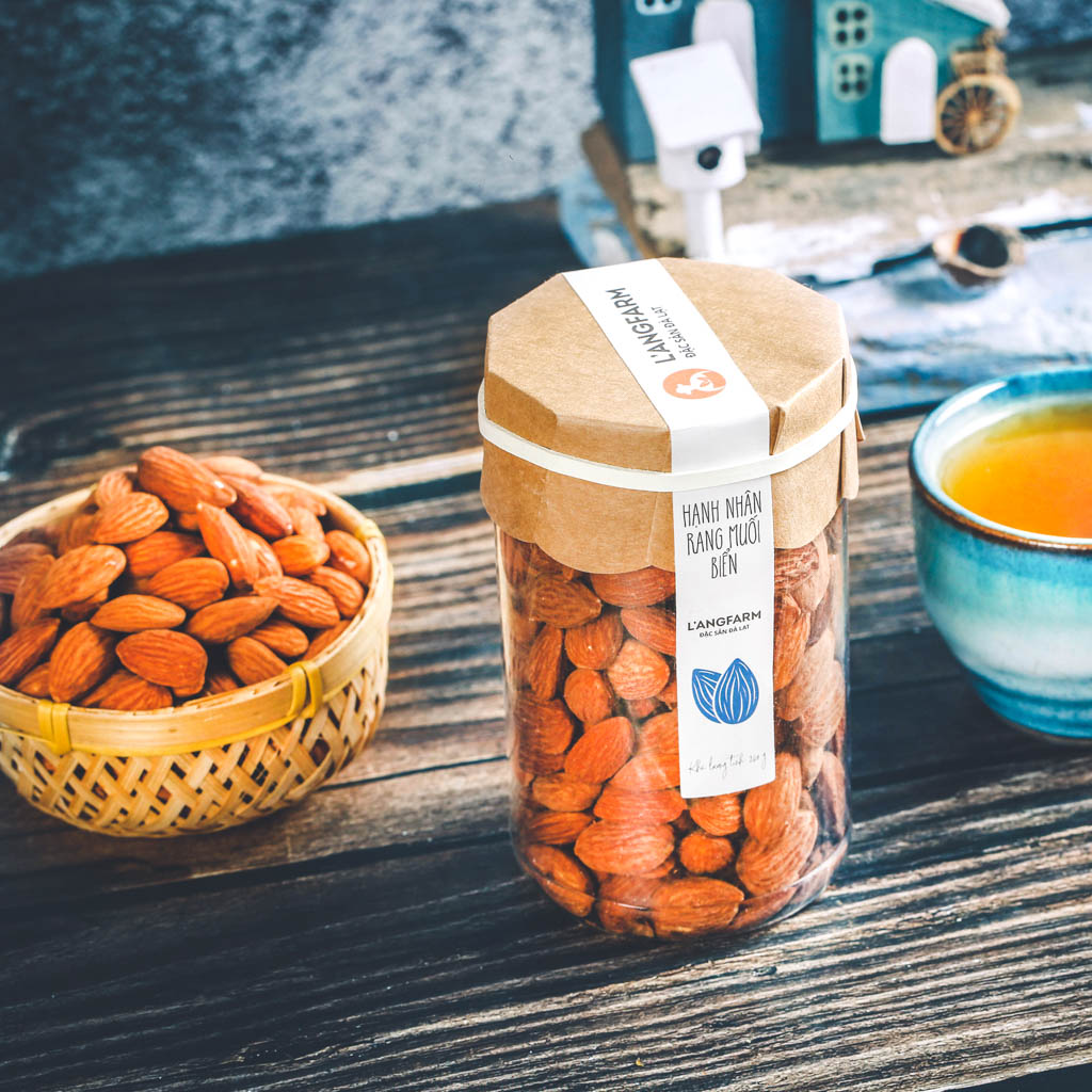 Hạnh nhân rang muối biển, 240g, hũ, mẫu tobita, L