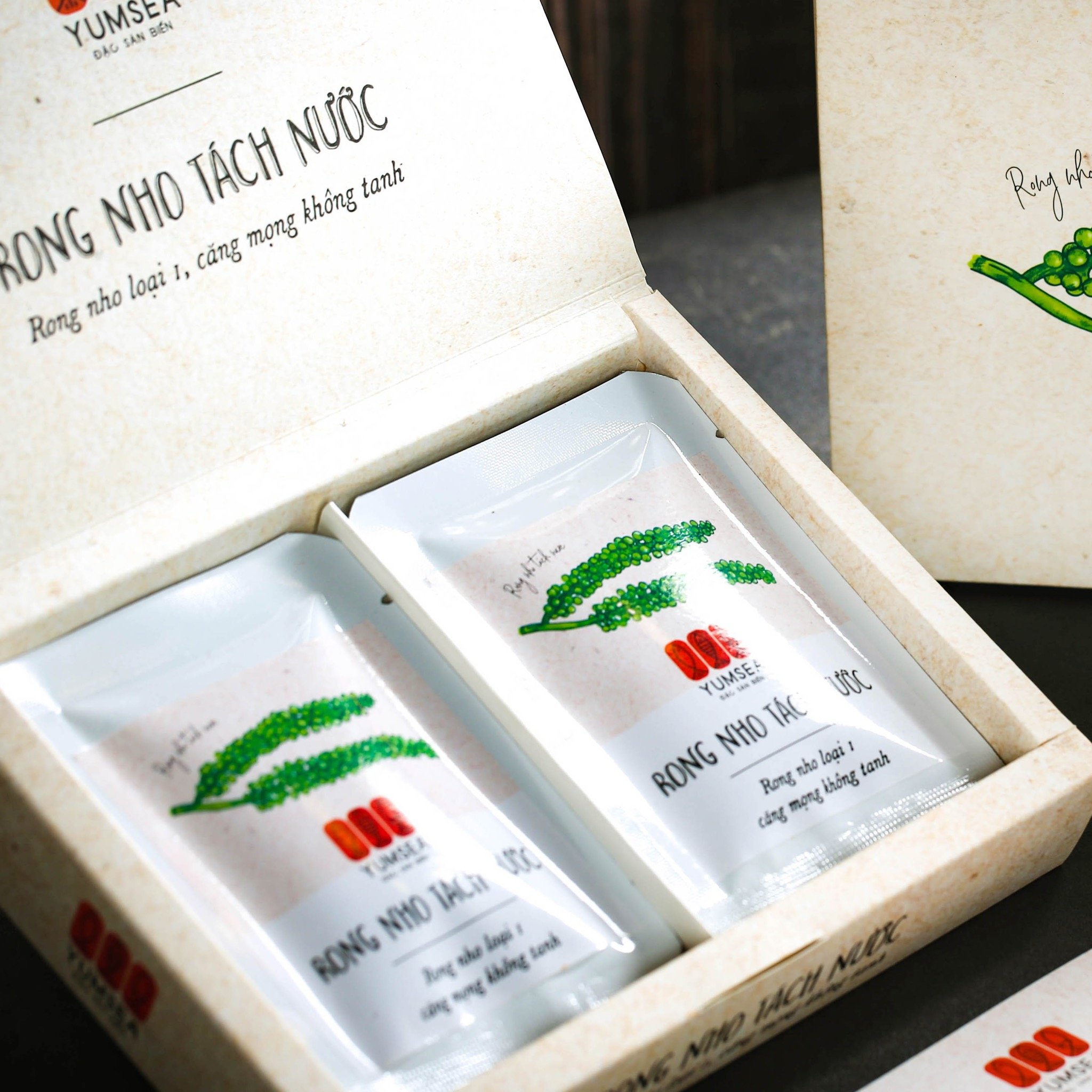 Rong nho tách nước, 120g, hộp, mẫu kaisho, Yumsea