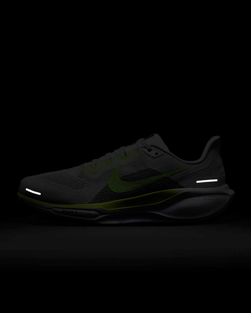 Giày chạy bộ FD2722-104