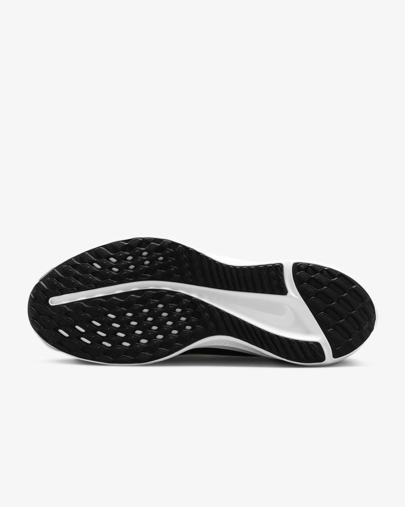 Giầy chạy bộ NIKE QUEST 5 Nam DD0204-008