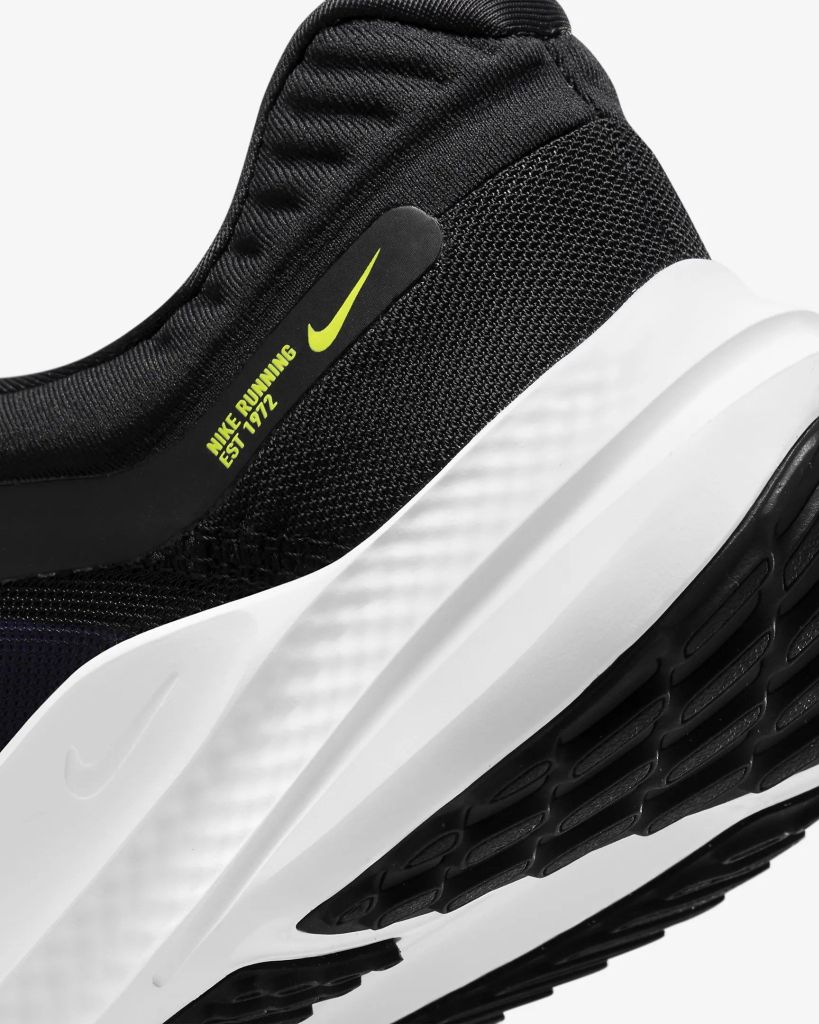Giầy chạy bộ NIKE QUEST 5 Nam DD0204-008