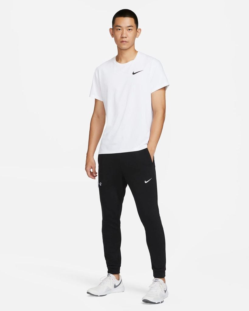 Quần thể thao nam Nike Dri-FIT Studio '72 FB7941-010