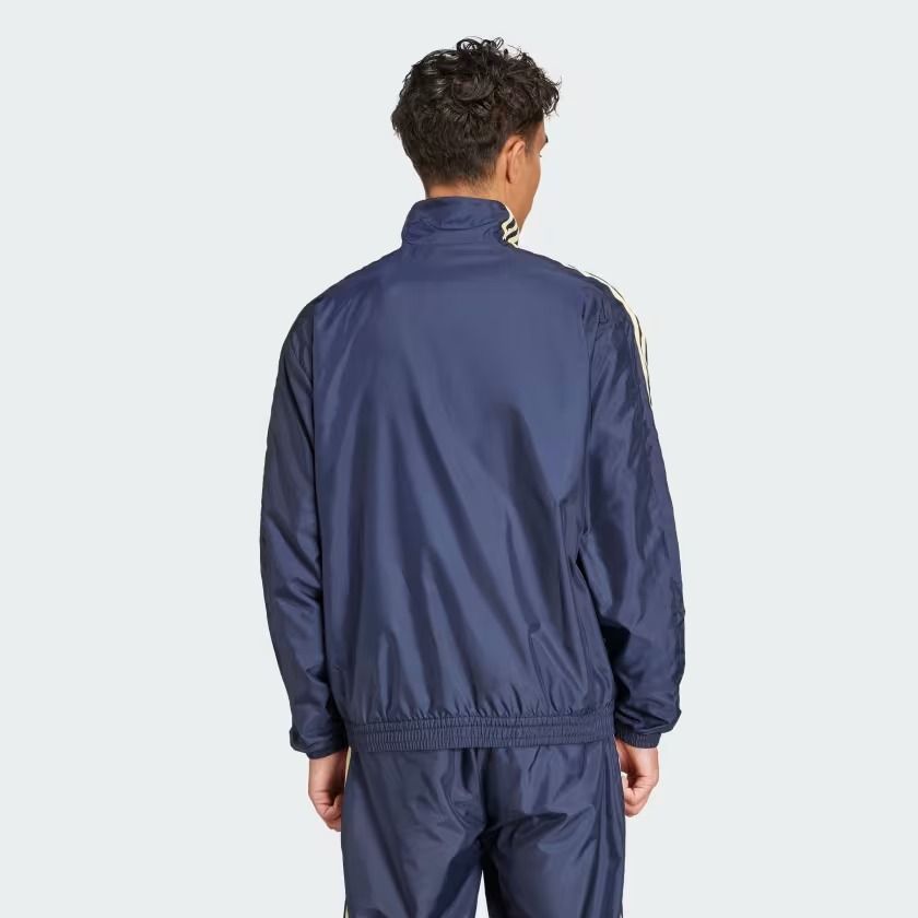 Áo khoác adidas - IW3579
