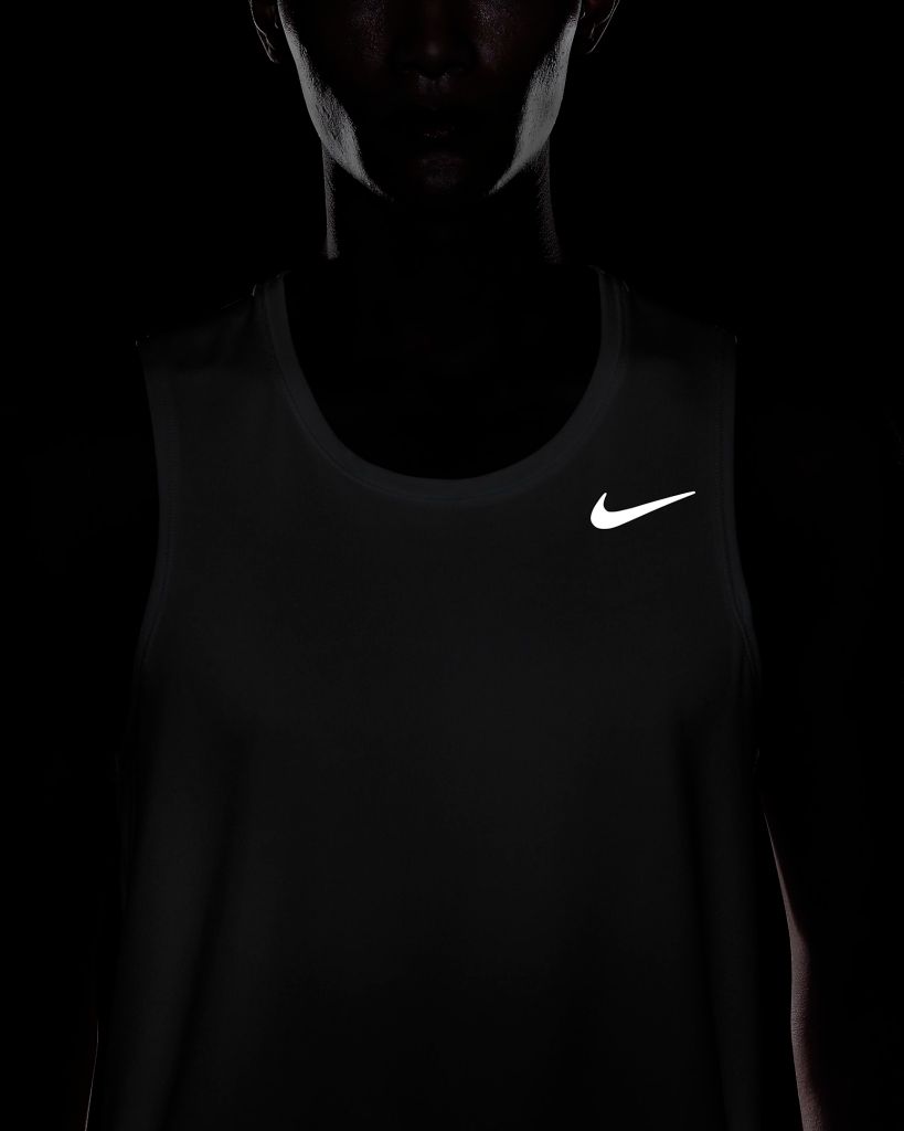 Áo running Nike Dri-FIT Miler nam DV9322-100