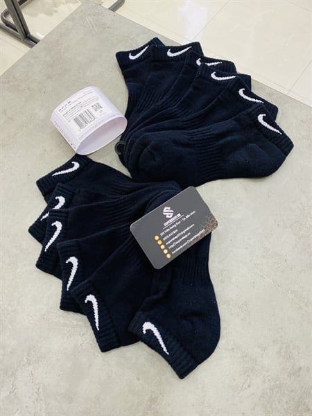 Tất training nike SX7670-010