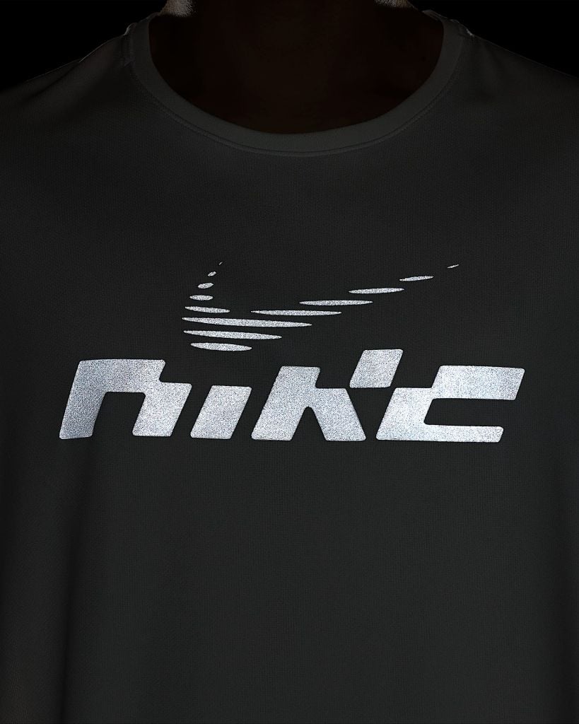 Áo T-shirt thể thao Nike - IB4128-133