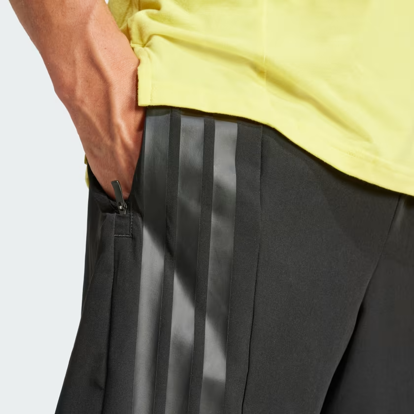 Quần Short 3 Sọc adidas Designed-for-Training - JE5682