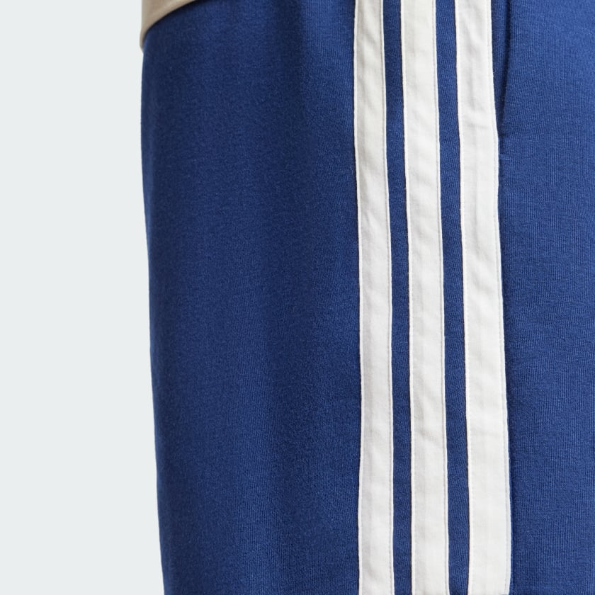 Quần short adidas Essentials 3 sọc - JE6417