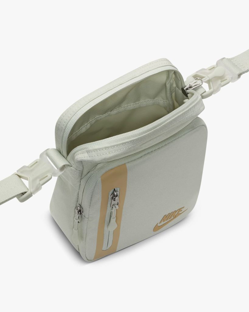 Túi thể thao DN2557-020