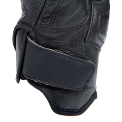 GĂNG TAY MOTO DAINESE BLACKSHAPE LEATHER GLOVES