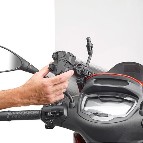 COMBO PHỤ KIỆN ĐA NĂNG GIVI S95KIT VÀ KẸP ĐIỆN THOẠI THÔNG MINH GIVI S921