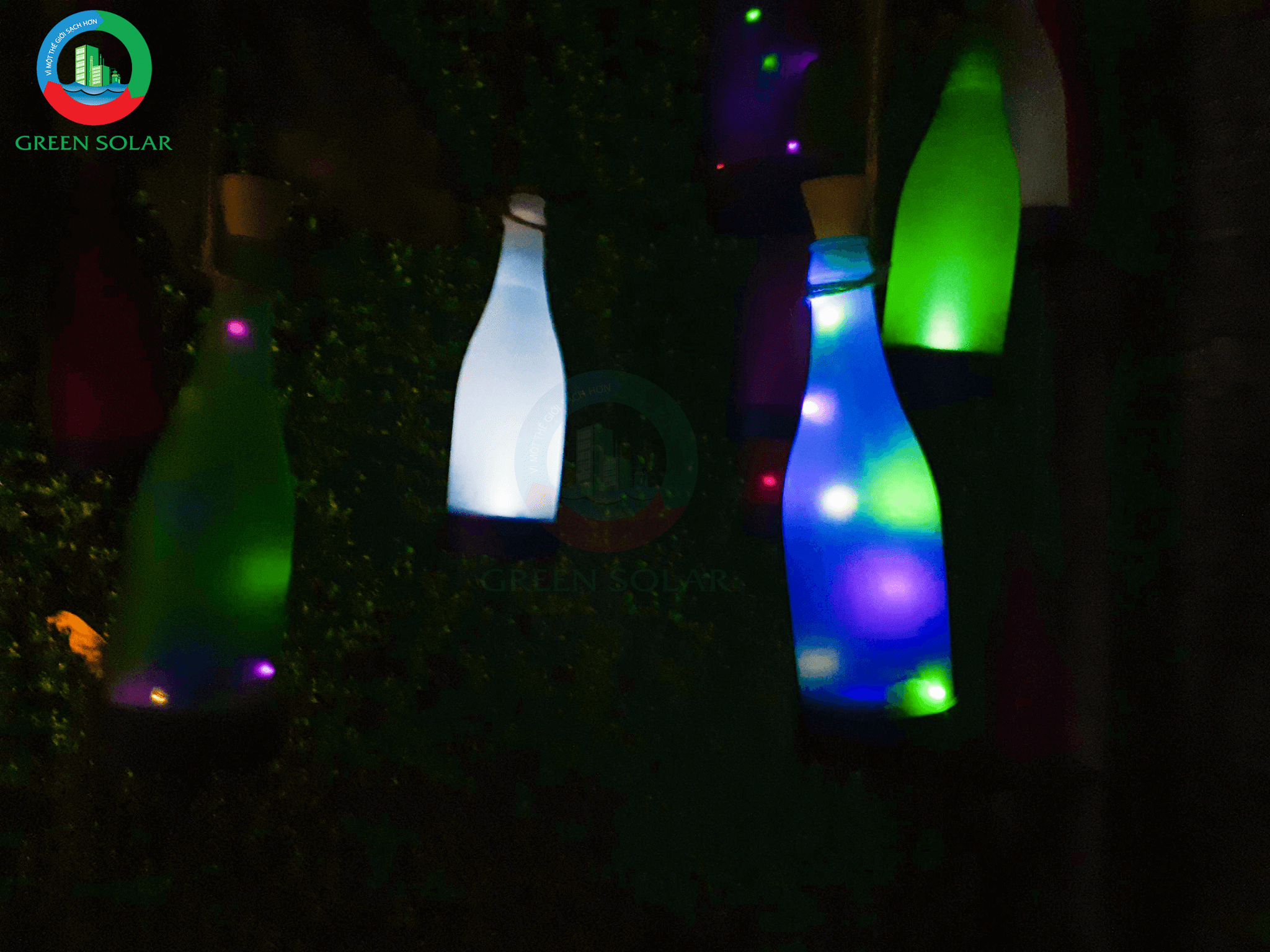 Đèn treo hình chai – Hộp 5 chai 5 màu 