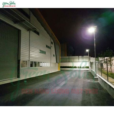  Đèn đường năng lượng mặt trời 200W - Ánh sáng mạnh 