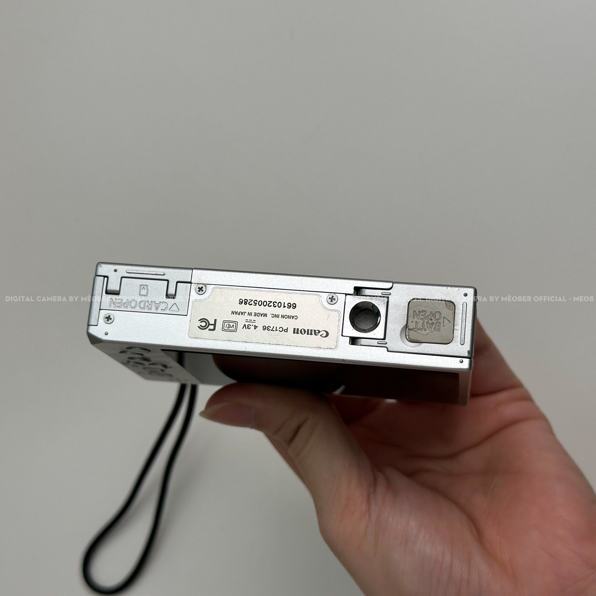  [2nd] Máy ảnh kĩ thuật số Canon Ixy3 CMOS 10.1 MP by MèoBer (Silver) 