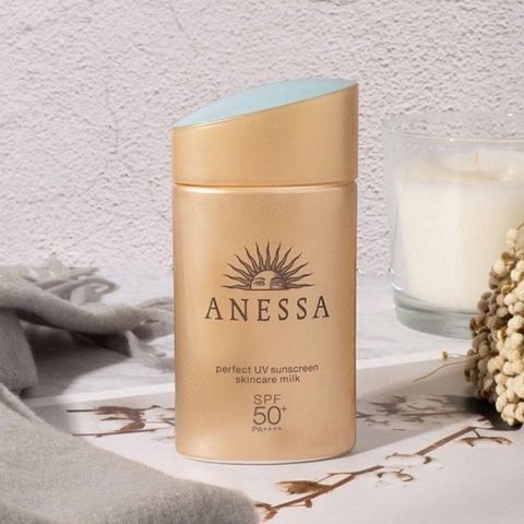 Kem Chống Nắng Anessa  UV Sunscreen Skincare Milk N SPF 50+ PA++++ Vàng Dạng Kem  Sữa - Dành Cho Da Dầu