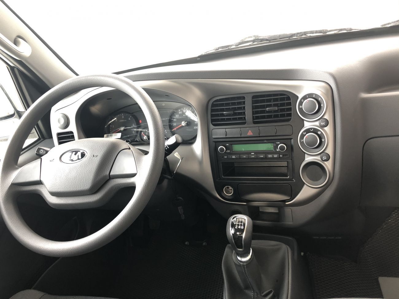  XE TẢI KIA K200 | THÙNG LỬNG TẢI TRỌNG 1.9 TẤN | ĐỘNG CƠ HUYNDAI 