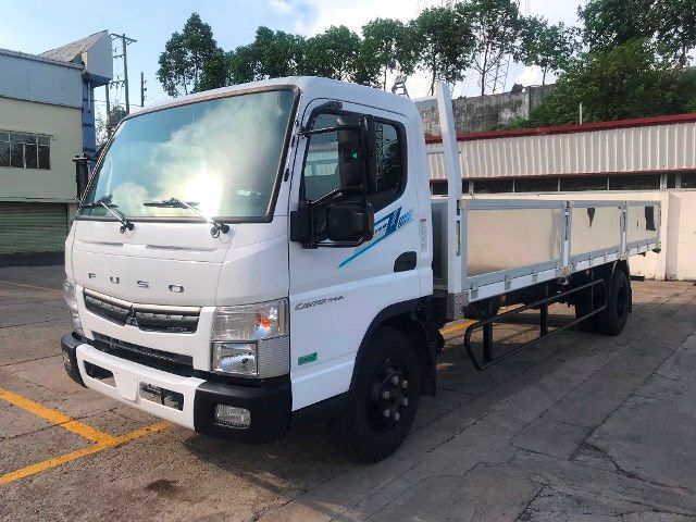 XE TẢI NHẬT BẢN MITSUBISHI FUSO CANTER TF 8.5L 5 TẤN THÙNG 6,2M 