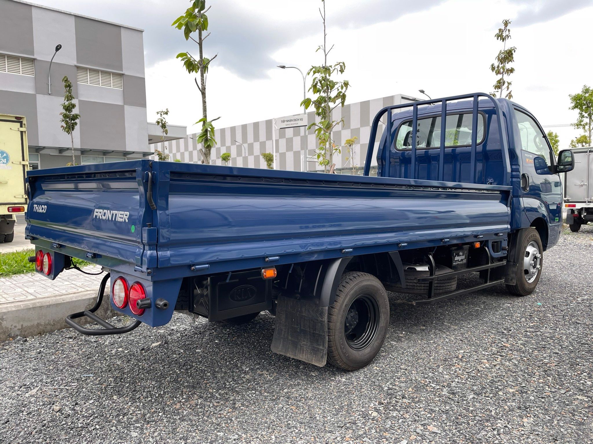  XE TẢI KIA K250 – THÙNG LỬNG TẢI TRỌNG 2.49 TẤN – ĐỘNG CƠ HYUNDAI 