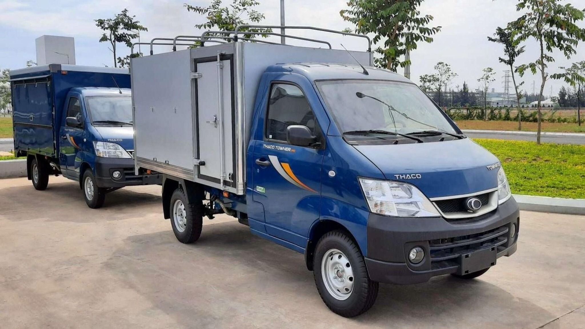  THACO TOWNER 990 | TẢI TRỌNG 900 KG | THÙNG MUI BẠT 