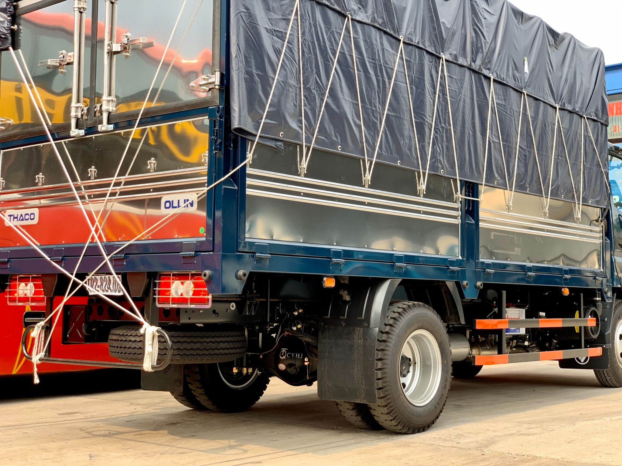  OLLIN 700-MUI BẠT-3.49 TẤN 