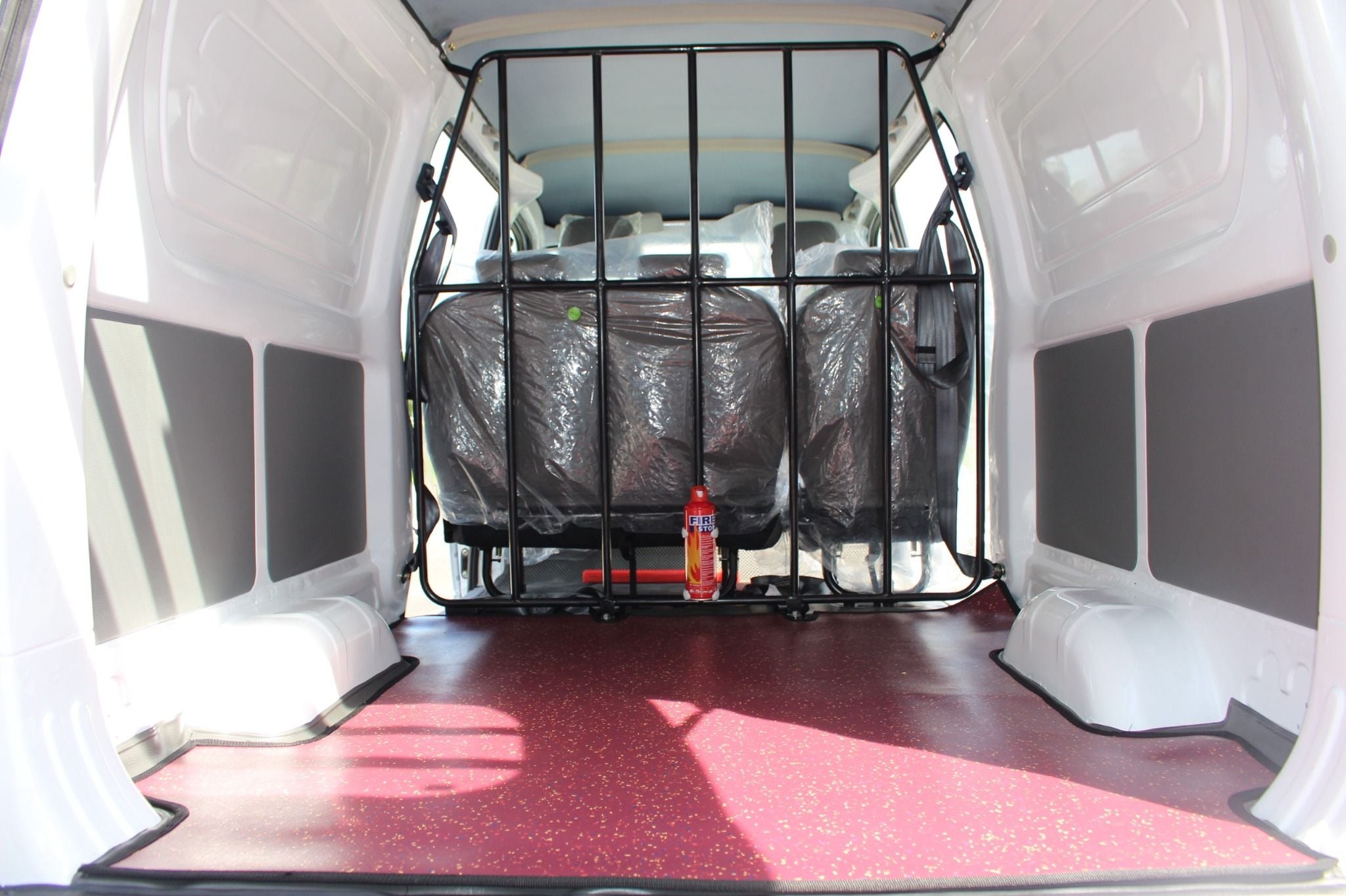  TOWNER VAN 5S - VAN 5 CHỖ NGỒI-745KG XE BÁN TẢI GIÁ RẺ 