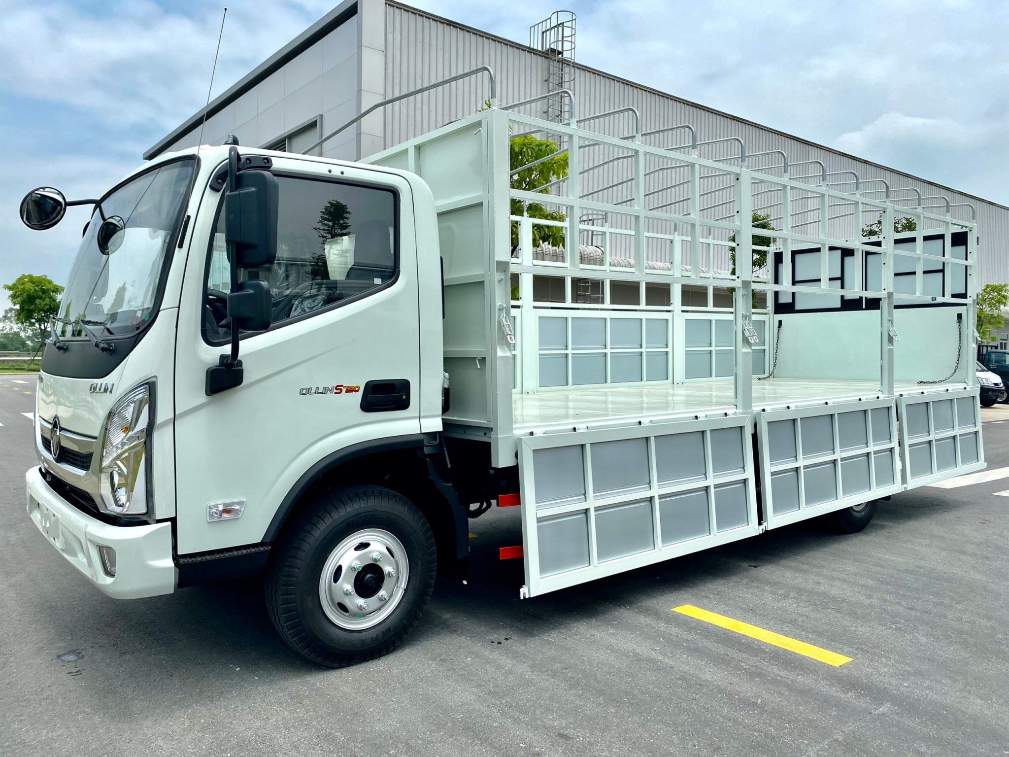  XE TẢI THACO OLLIN S720 6.8 TẤN THÙNG 6M2 MUI BẠT 