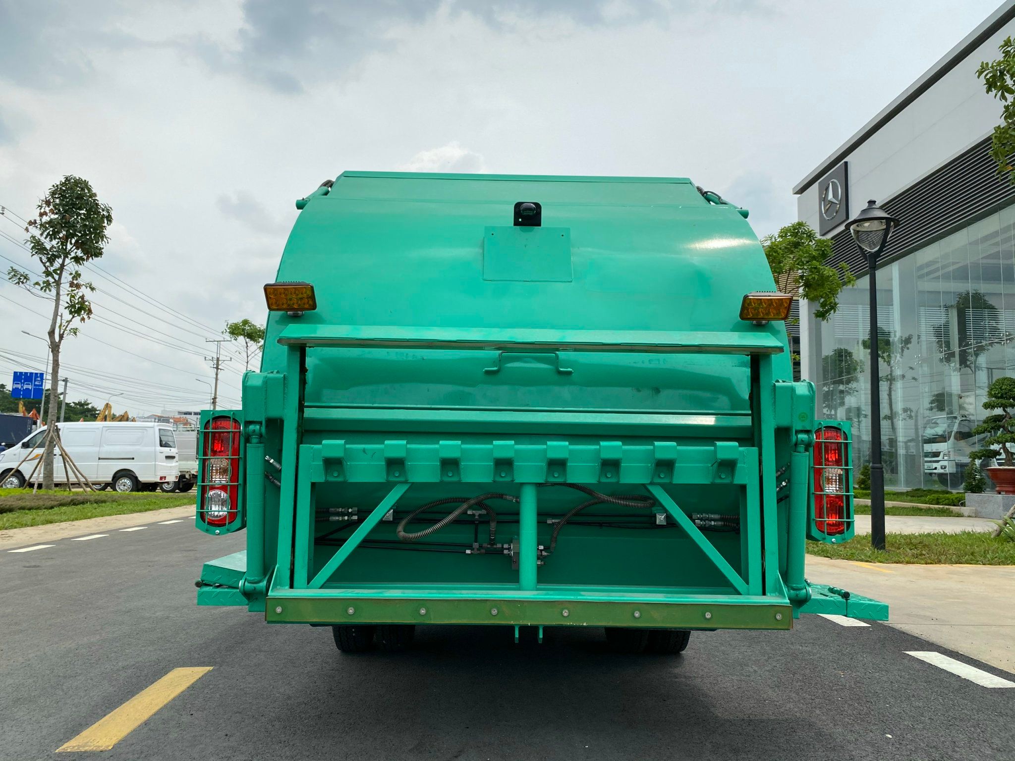  XE CHỞ RÁC - KIA FRONTIER K250B 