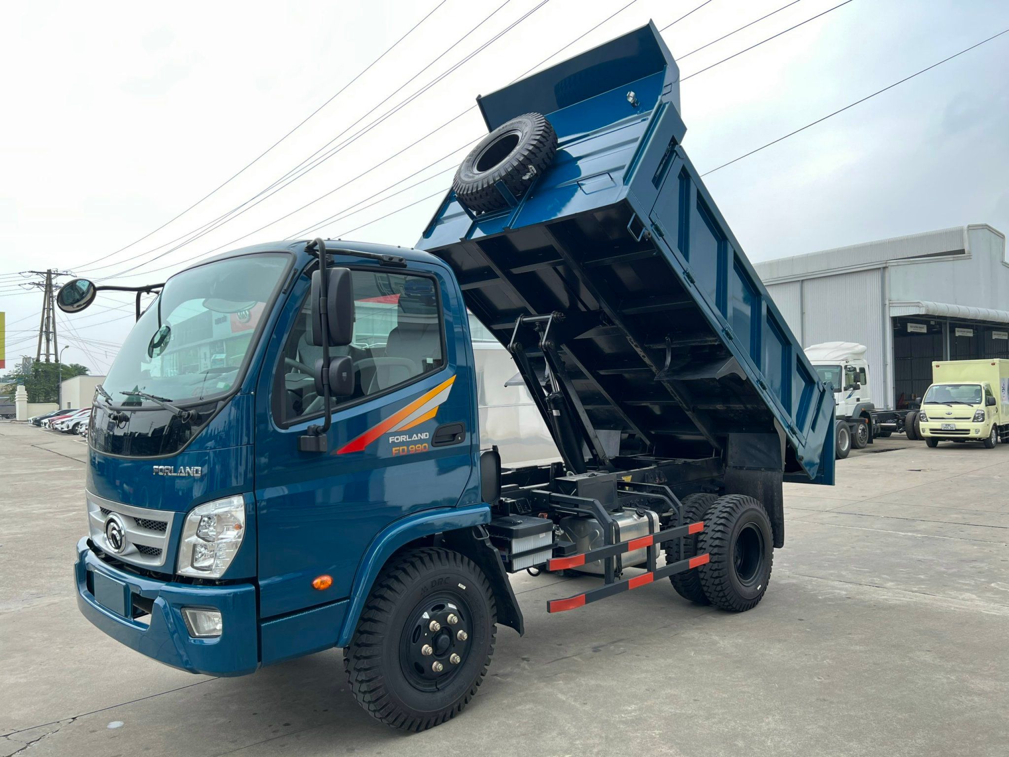  XE BEN THACO FORLAND FD990 - 5 TẤN 