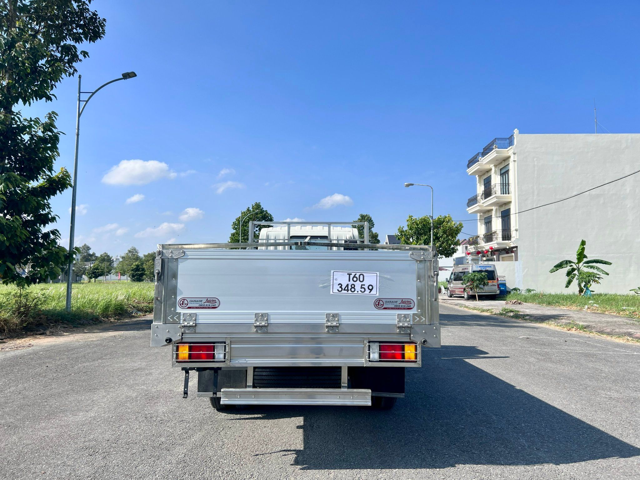  Isuzu QKR 270 Thùng Lửng Đầu Vuông Tải Trọng 2.79 Tấn 