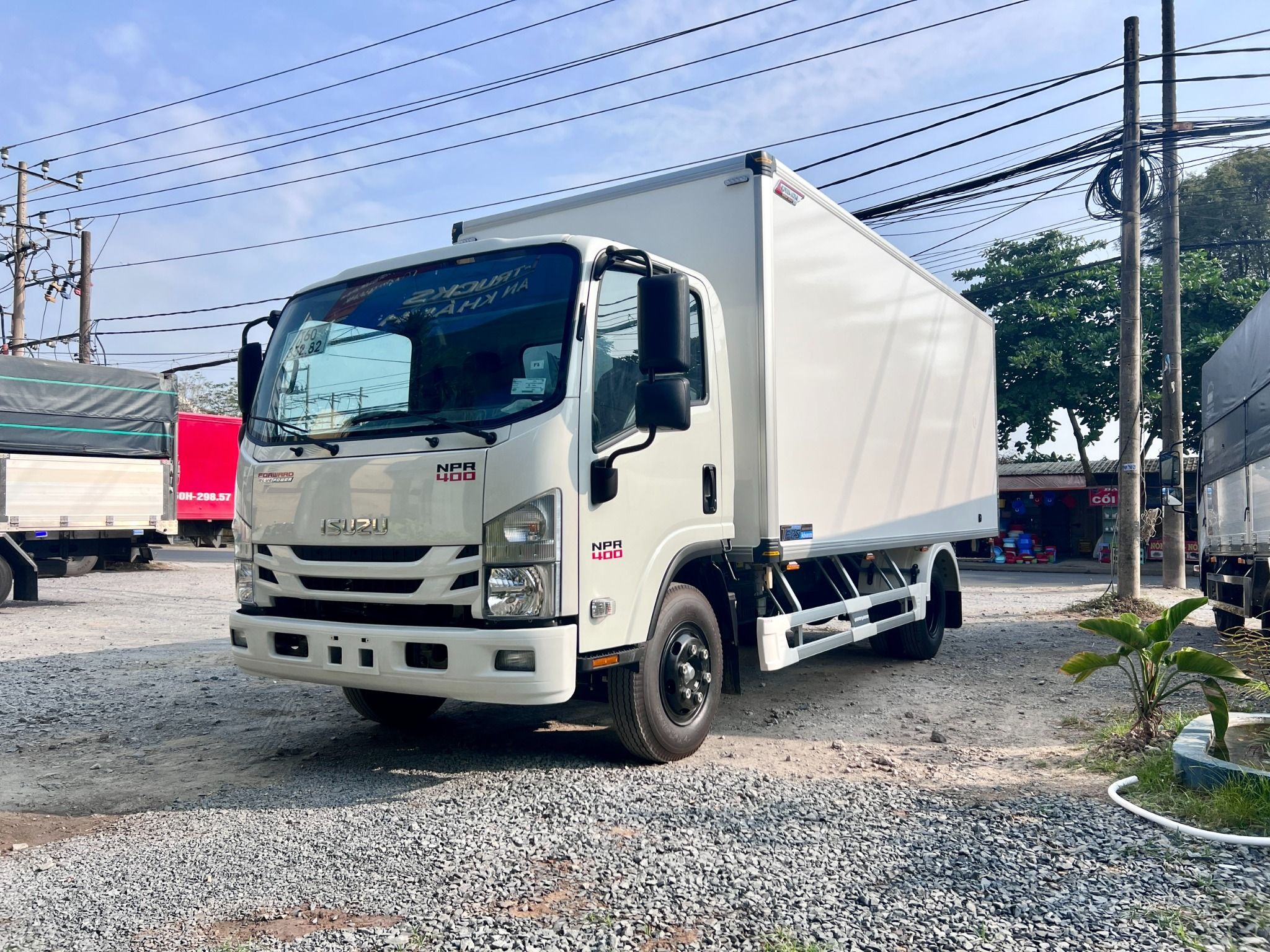  Isuzu NPR 400 3T5 Thùng Quyền F2LB Bảo Ôn Oxi 