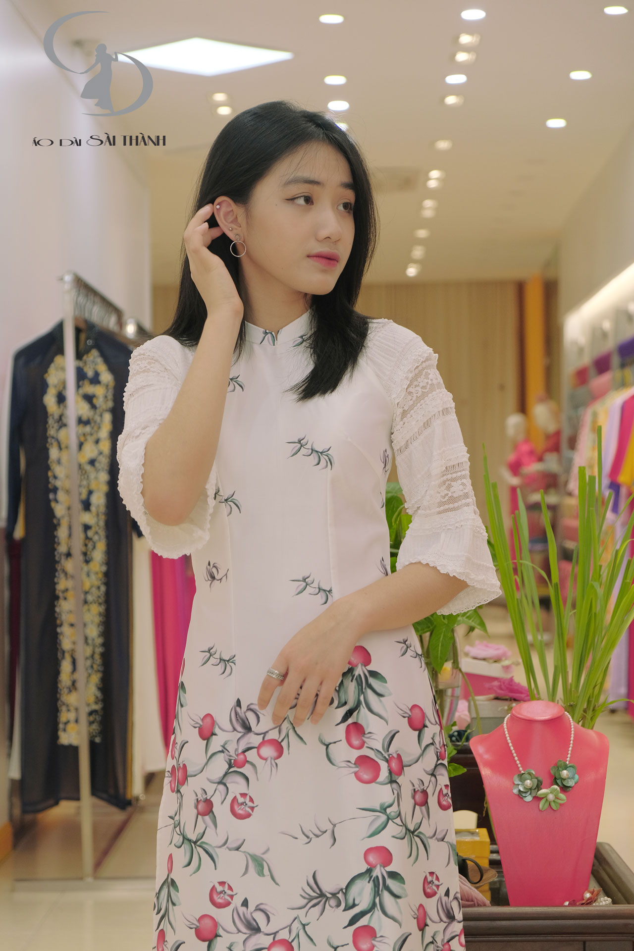 CT0017- Áo dài cách tân tapta bông lựu phối tay zen