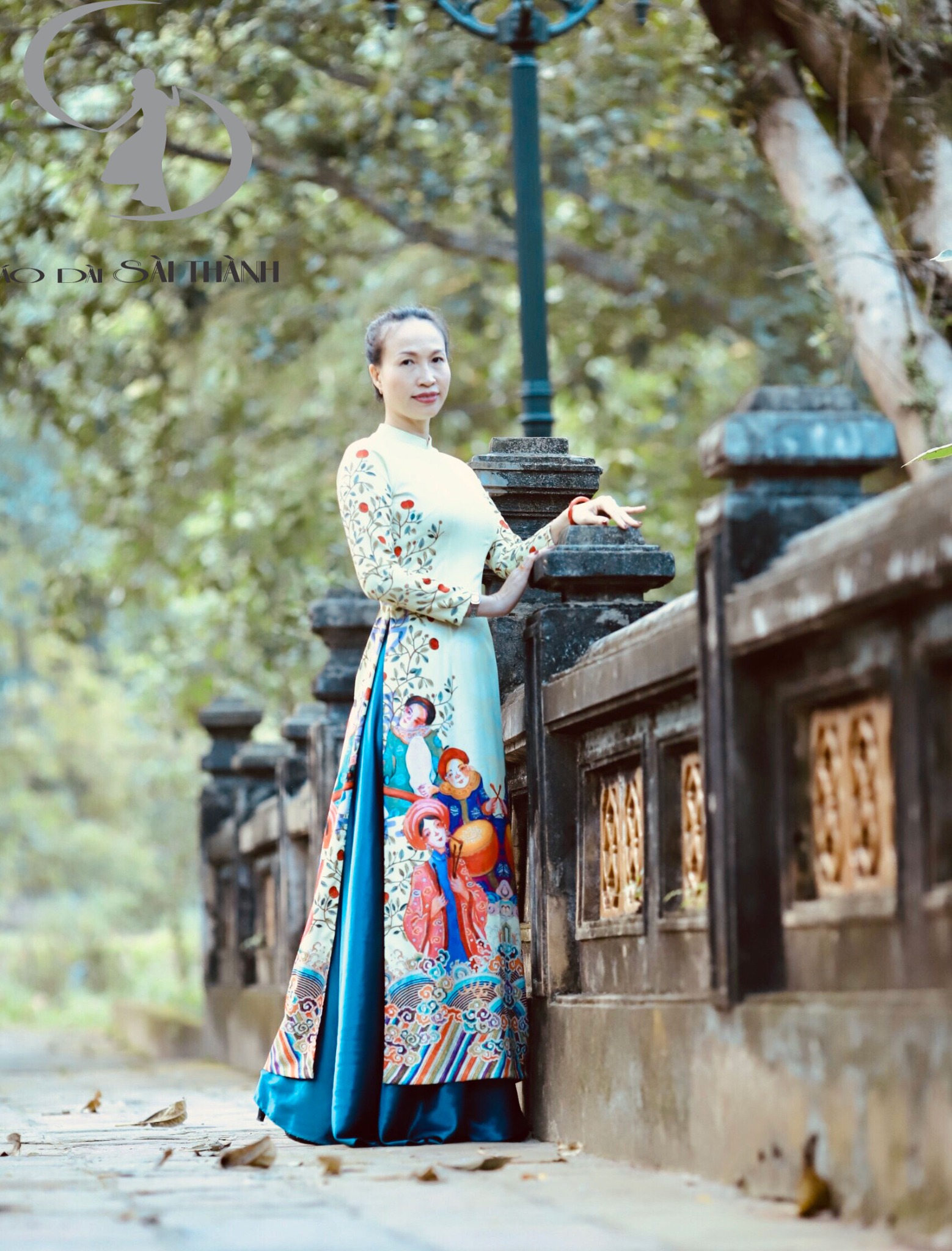 TT0095- Áo dài cung đình Huế