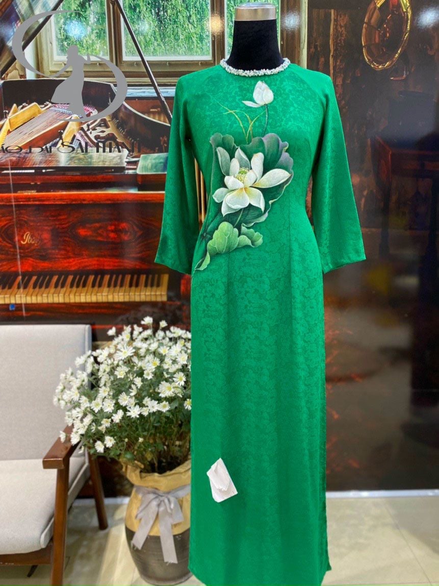 TT0096- Áo dài tơ tằm vẽ sen thủ công