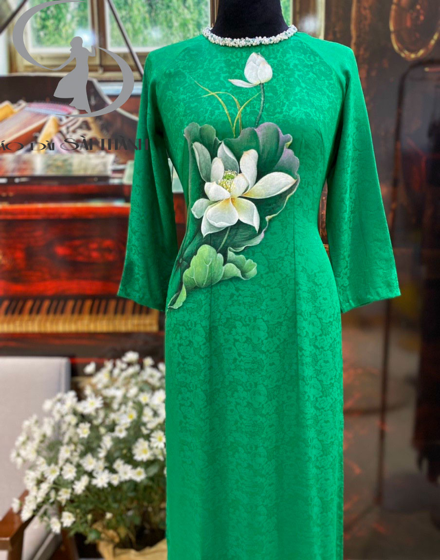 TT0096- Áo dài tơ tằm vẽ sen thủ công