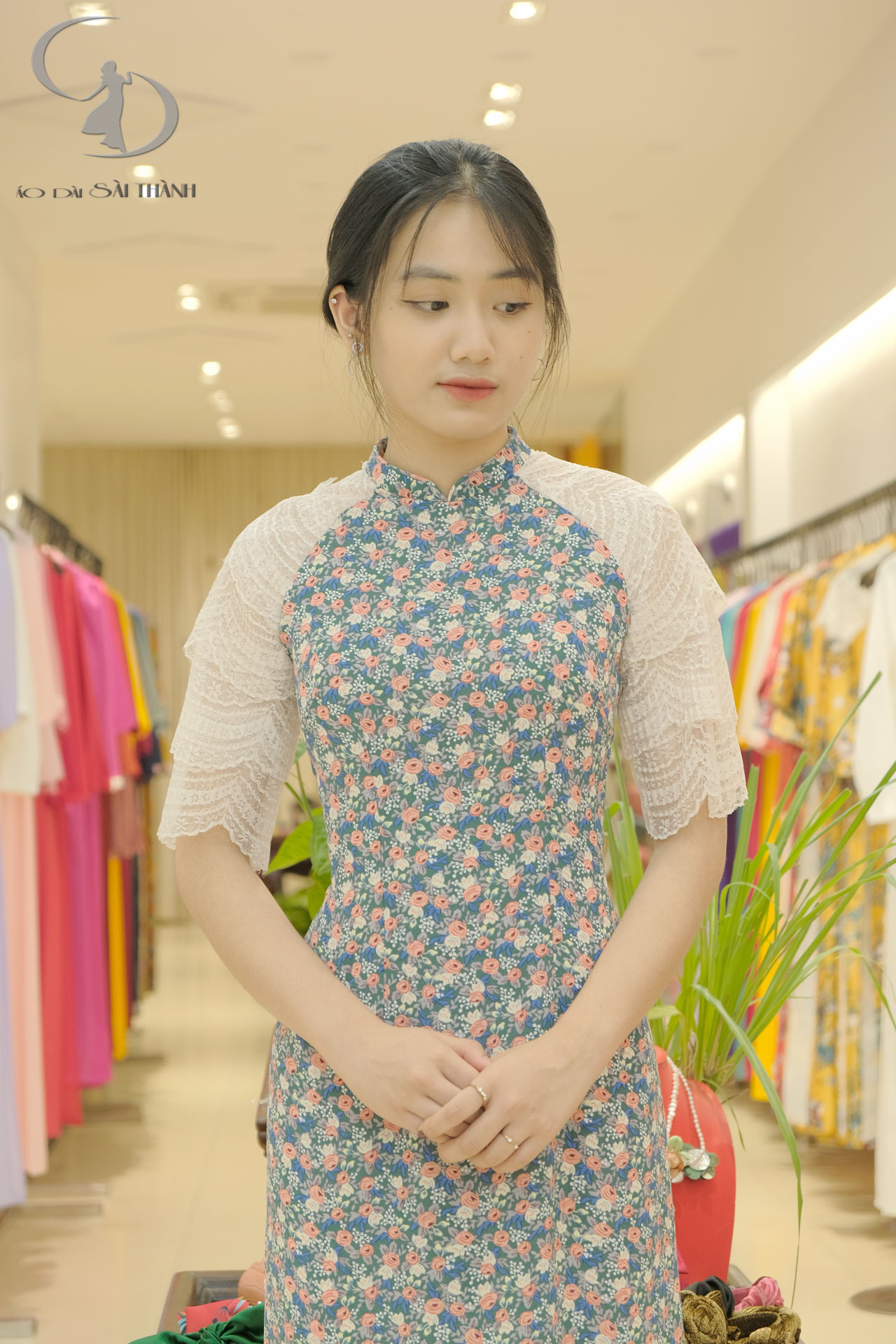 TT0043-Áo dài hoa nhí bông hồng