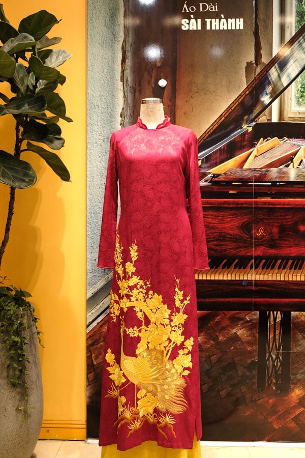 TT0134- Áo dài tơ tằm thêu công phú quý