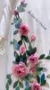 TT0055-Áo Dài Cưới vân gỗ trắng 2 tà đính vườn hồng