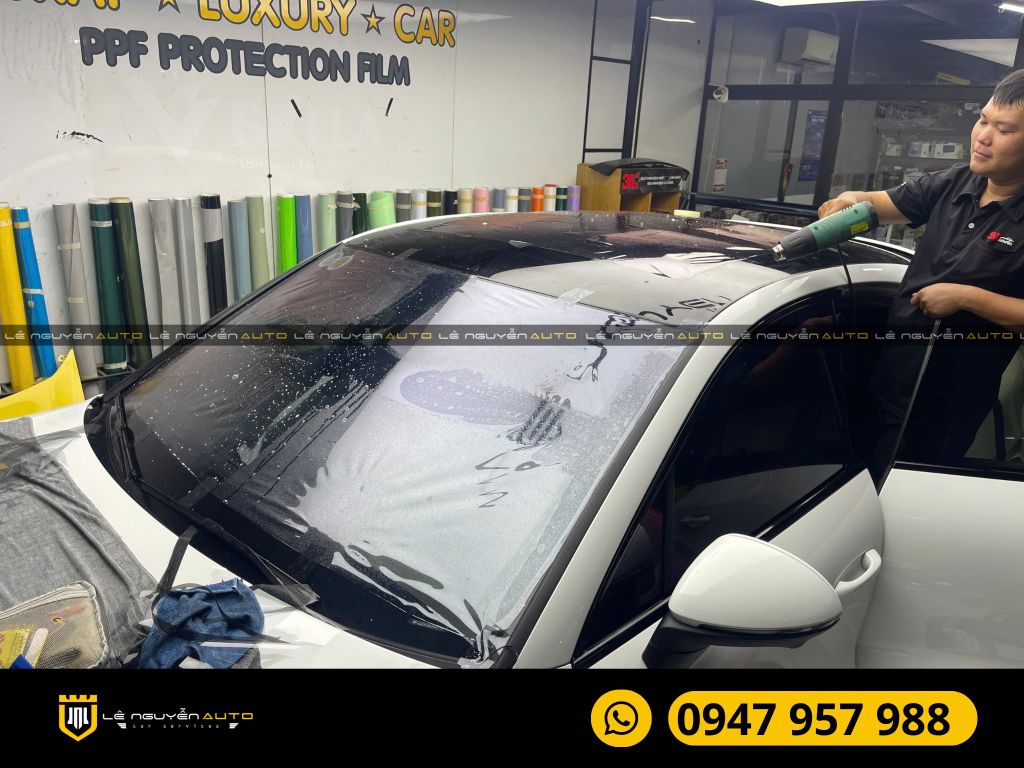 PORSCHE CAYENNE DÁN PHIM CÁCH NHIỆT