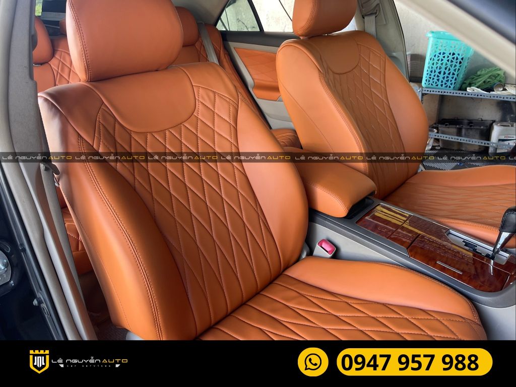 TOYOTA CAMRY BỌC GHẾ DA Ý VÀ BỌC TAPLO