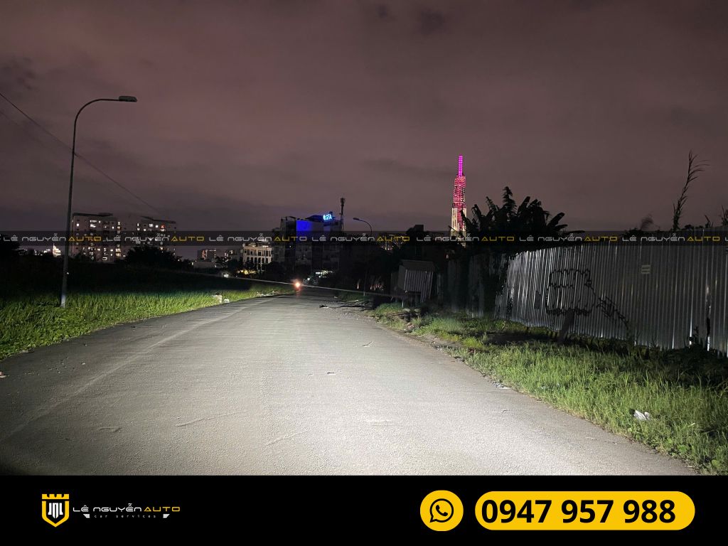 ĐỘ ĐÈN TĂNG SÁNG BI LASER AOZOOM DOMAX OMERA  VÀ LASER THOR XE FORD TERRITORY