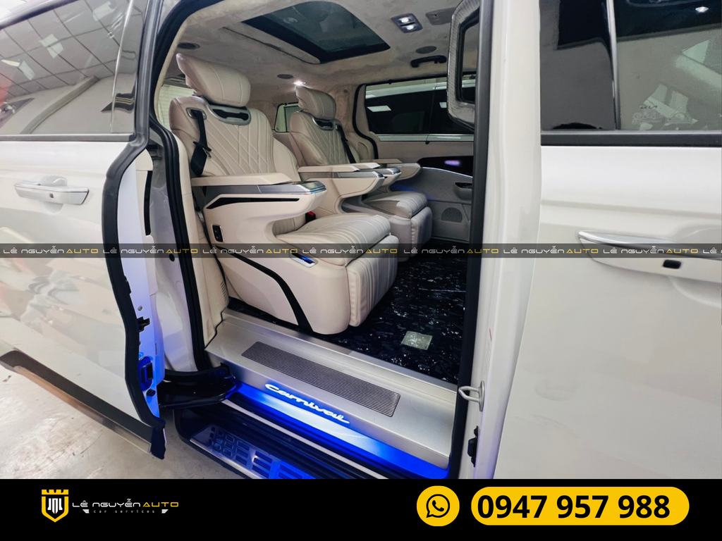 Limousine Kia Carnival