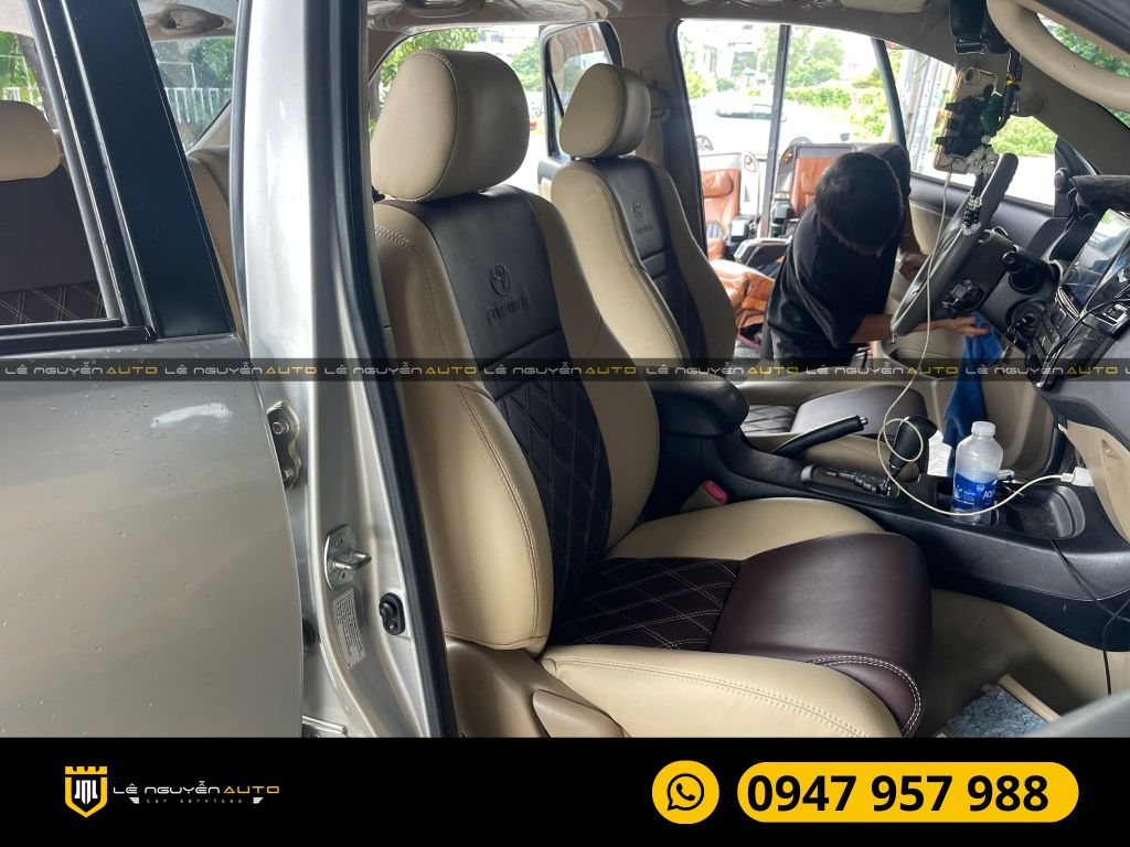 TOYOTA FORTUNER 2015 BỌC GHẾ DA