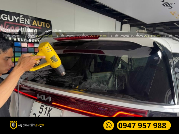  Dán phim cách nhiệt 3M Crystalline Xe KIA Carnival 