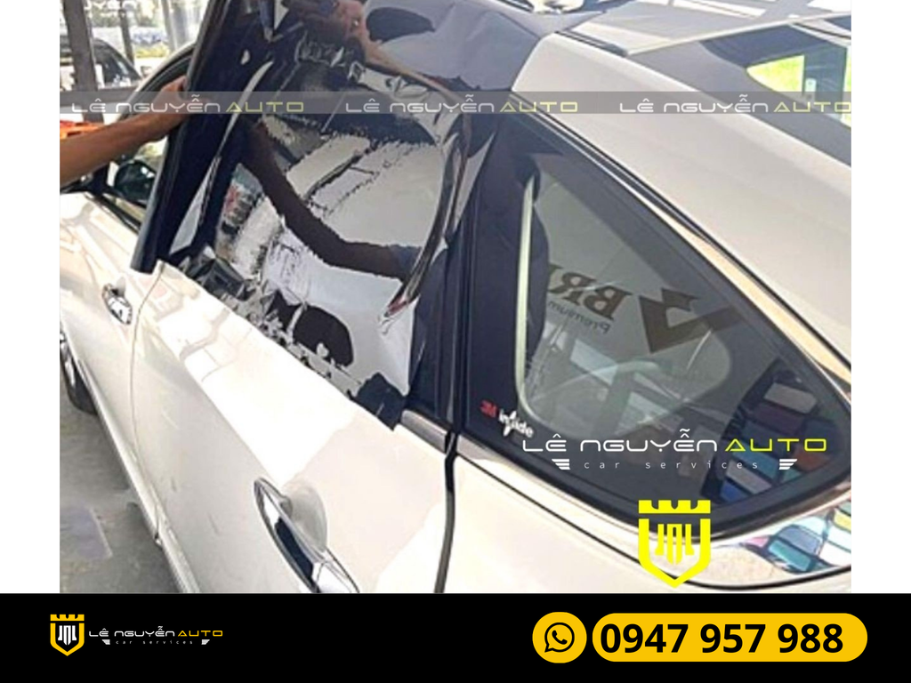 Gỡ Phim Cũ Dán Phim Mới Xe Nissan Teana