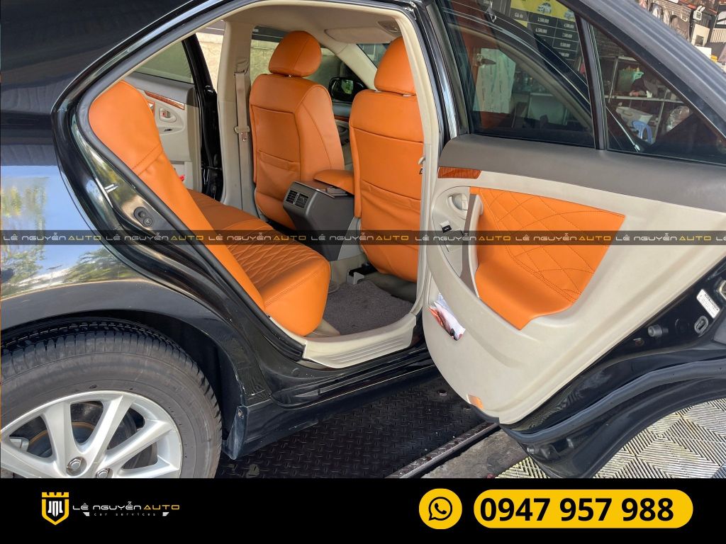 TOYOTA CAMRY BỌC GHẾ DA Ý VÀ BỌC TAPLO