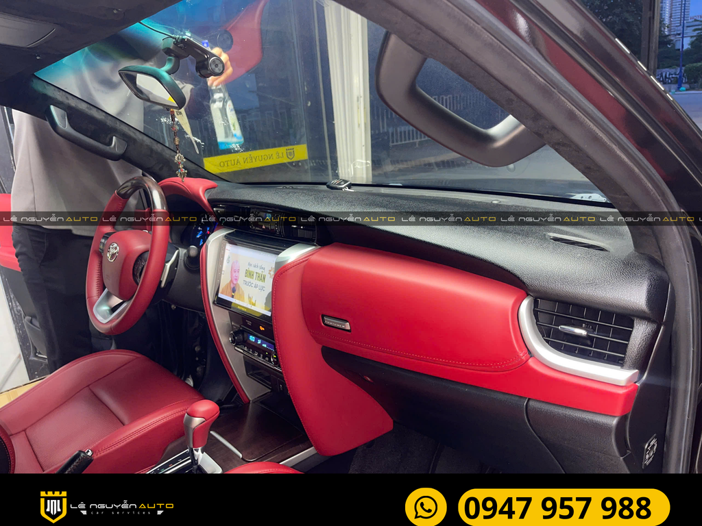 BỌC GHẾ DA XE TOYOTA FORTUNER