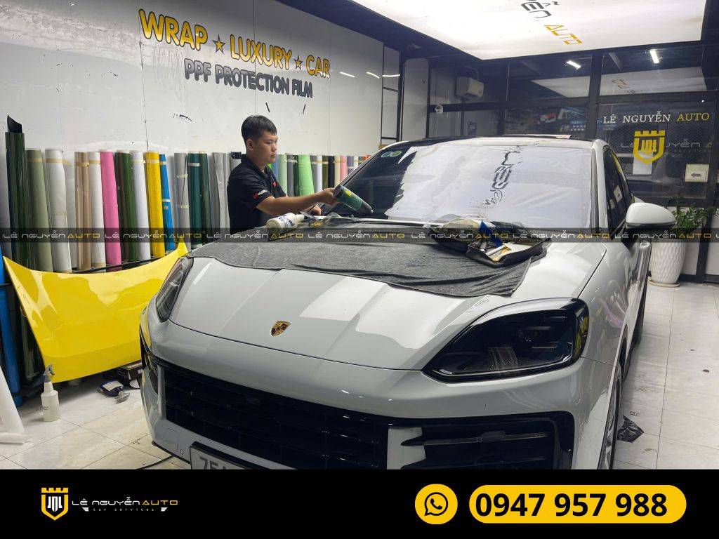 PORSCHE CAYENNE DÁN PHIM CÁCH NHIỆT