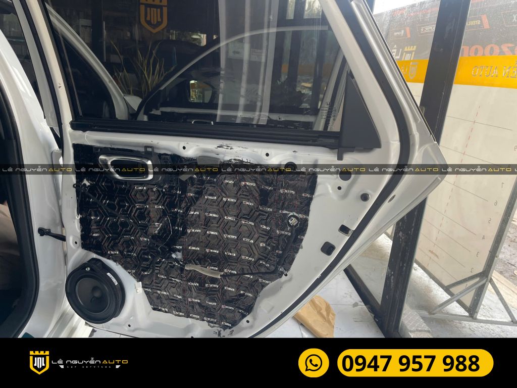 CÁCH ÂM CHỐNG ỒN XE FORD TERRITORY