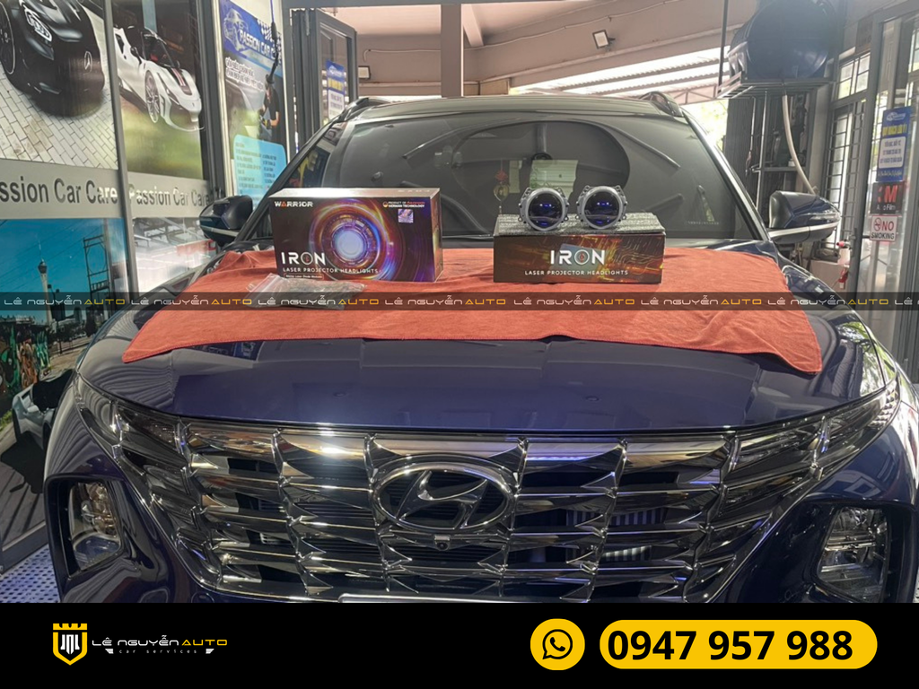 Độ Đèn Bi Aozoom Laser Iron Xe Hyundai Santafe